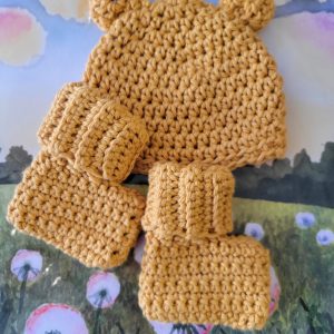 0-3 Hat & Booties-Gold