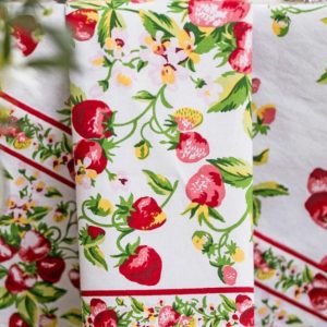 Strawberry Basket Napkin Set