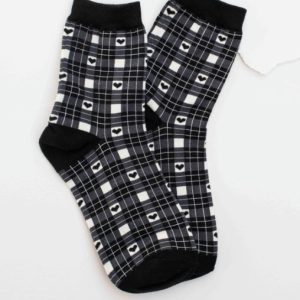 Plaid Heart Socks Black