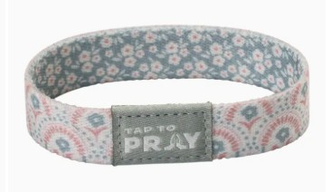 Tap to Pray Boho - L