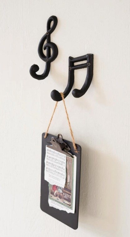 Set of 2 Cast Musical Note Hook