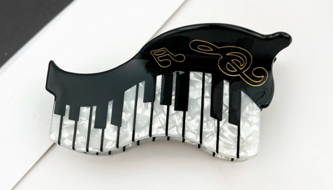Dancing Fingers Piano Clip