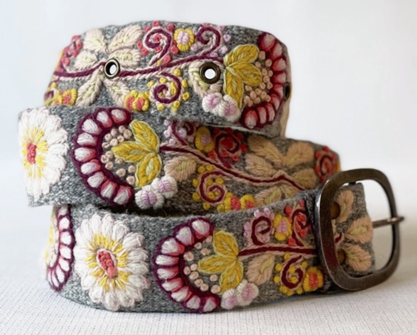 Heather Gray Floral Wool Belt-M